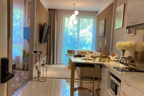Condo in Phuket, Thailand, 1 bedroom  № 123796 - photo 2
