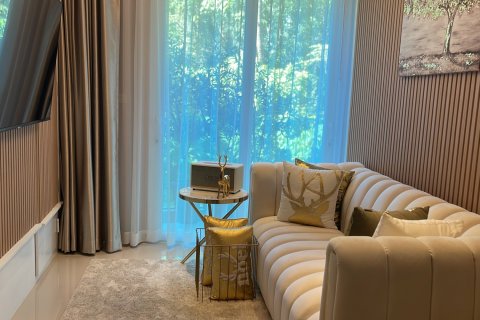 Condo in Phuket, Thailand, 1 bedroom  № 123796 - photo 1