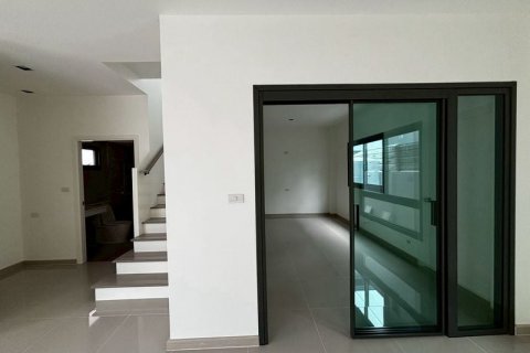 Дом в Паттайе, Таиланд с 4 спальнями  № 125626 - фото 5