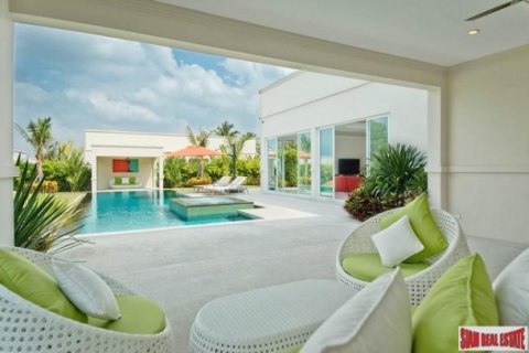 Коммерческая недвижимость в Паттайе, Таиланд 220м2  № 125631 - фото 18