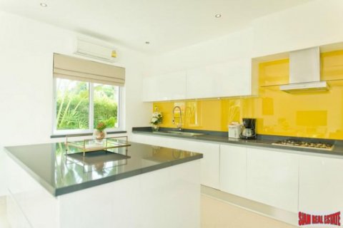 Коммерческая недвижимость в Паттайе, Таиланд 220м2  № 125631 - фото 15