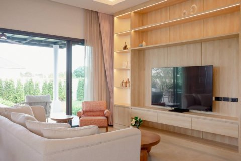 Villa in Hua Hin, Thailand 3 bedrooms № 125851 - photo 5