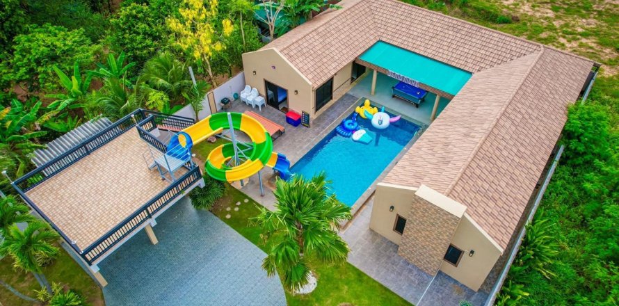 Дом в Чонбури, Таиланд с 4 спальнями  № 126529