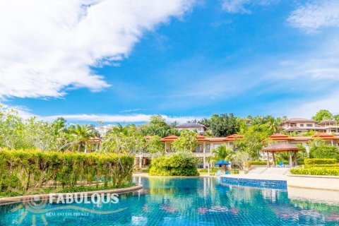 Вилла в Пхукете, Таиланд с 3 спальнями  № 124314 - фото 1