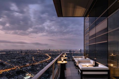 Condo in Bangkok, Thailand, 1 bedroom  № 126466 - photo 3