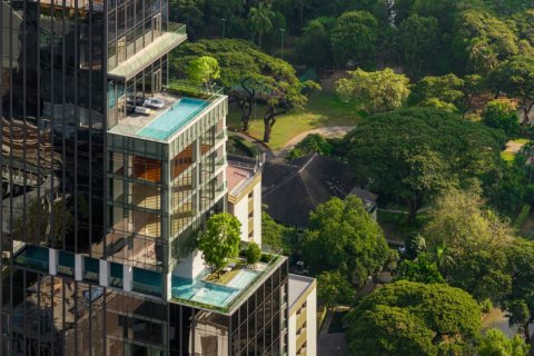 Кондоминиум с 2 спальнями в Патхум Ване, Бангкок, Таиланд № 126464 - фото 2