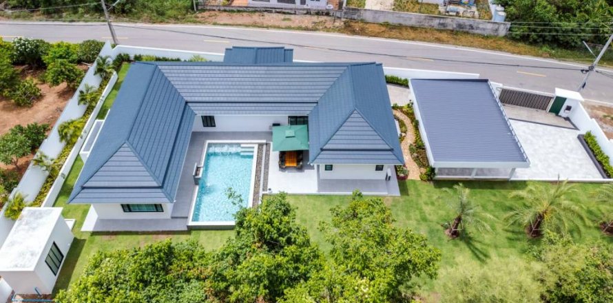 Вилла в Хуа Хине, Таиланд с 3 спальнями  № 104918