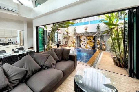 Вилла в Раваи, Таиланд с 3 спальнями  № 104921 - фото 2