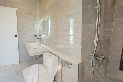 Maison à Pattaya, Thaïlande 5 chambres № 123491 - photo 11