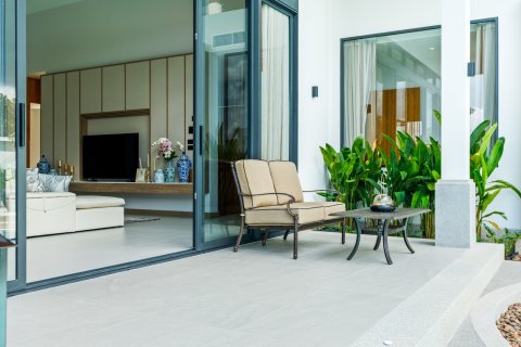 Вилла на Пляже Найтон, Таиланд с 4 комнатами  № 70407 - фото 9