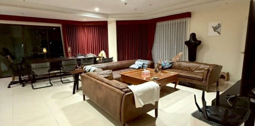 Кондоминиум с 3 спальнями в Бангкоке, Таиланд № 132528