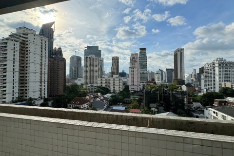 Кондоминиум с 3 спальнями в Бангкоке, Таиланд № 143163 - фото 21