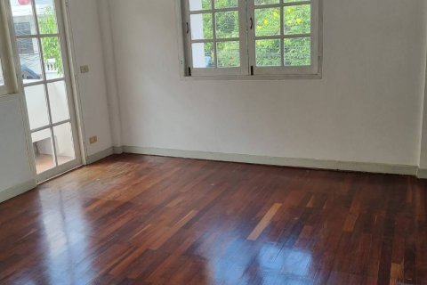 Дом в Сатхоне, Бангкок, Таиланд с 4 спальнями  № 143159 - фото 13