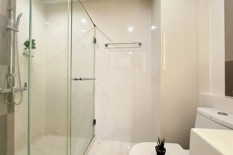 Кондоминиум с 1 спальней в Бангкоке, Таиланд № 143160 - фото 16