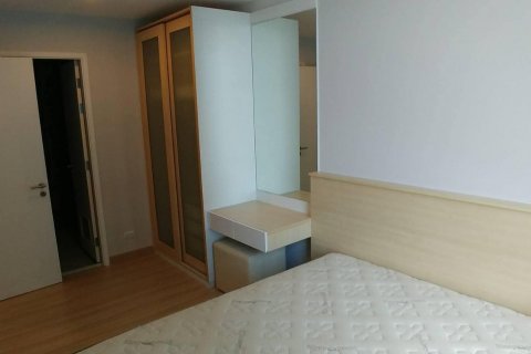 Кондоминиум с 1 спальней в Бангкоке, Таиланд № 143161 - фото 5