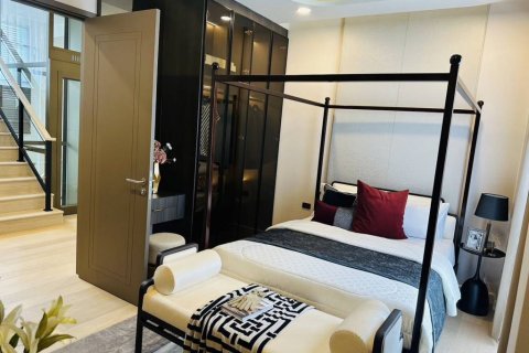 Дом в Бангкоке, Таиланд с 5 спальнями  № 104232 - фото 6