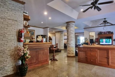 Maison à Pattaya, Thaïlande 8 chambres № 85832 - photo 2