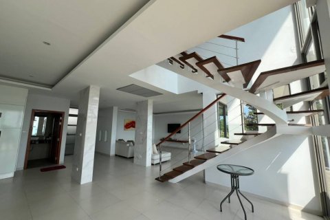 Villa in Ko Samui, Thailand 4 bedrooms № 116268 - photo 8