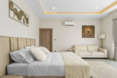 Вилла в Паттайе, Таиланд с 7 спальнями  № 116264 - фото 8