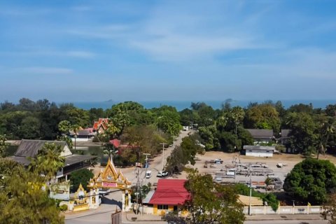 Townhouse in Hua Hin, Thailand 6 bedrooms № 116270 - photo 2