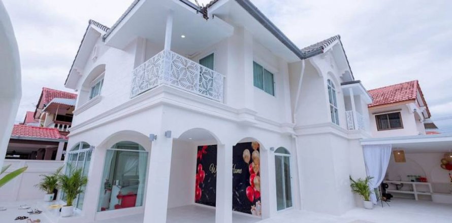 Вилла в Паттайе, Таиланд с 5 спальнями  № 132535