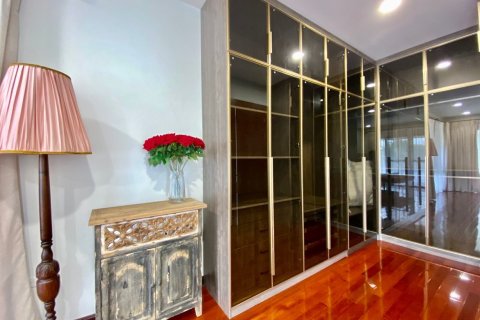 Вилла в Чиангмае, Таиланд с 4 спальнями  № 80959 - фото 30