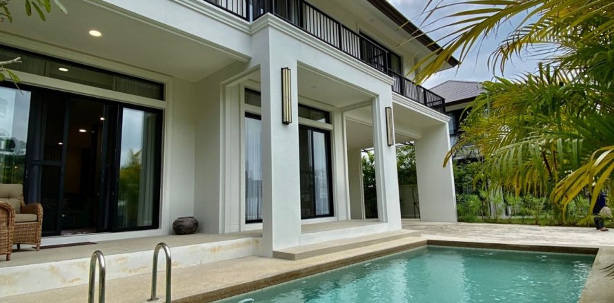 Villa à Chiang Mai, Thaïlande 4 chambres № 80959