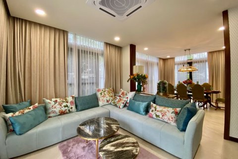 Вилла в Чиангмае, Таиланд с 4 спальнями  № 80959 - фото 3