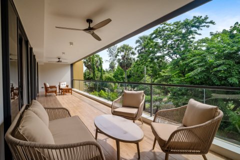 Condo in Bang Tao, Thailand, 3 bedrooms № 132090 - photo 1