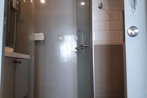 Студия в кондо в Пхая Тая, Бангкок, Таиланд № 141700 - фото 11