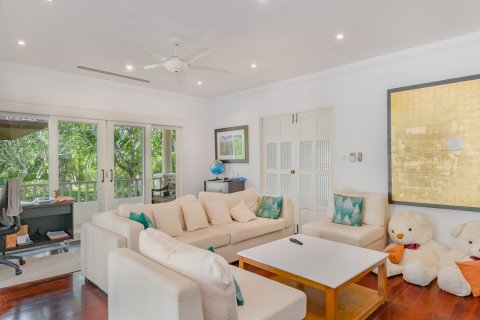 House in Bang Tao, Thailand 5 bedrooms № 126516 - photo 5