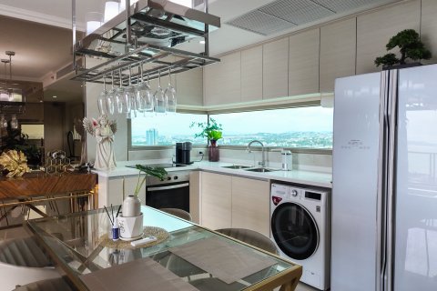 Квартира в Паттайе, Таиланд с 3 комнатами  № 130430 - фото 3