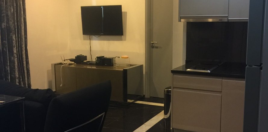 Condo à Bangkok, Thaïlande, 1 chambre  № 143508