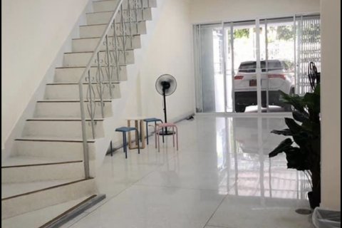 Таунхаус в Бангкоке, Таиланд с 4 спальнями № 143681 - фото 3