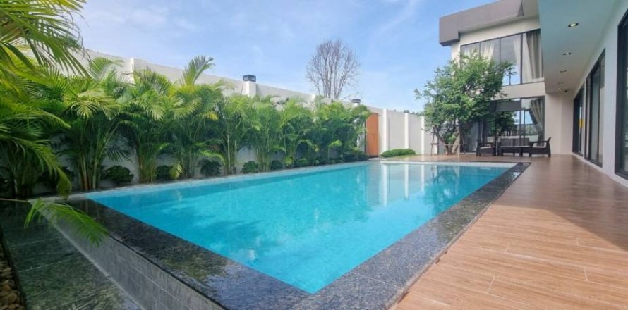 Villa à Pattaya, Thaïlande 4 chambres № 126618