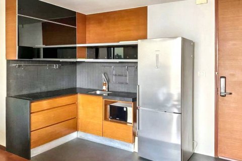 Кондоминиум с 2 спальнями в Пхракханонге, Бангкок, Таиланд № 126613 - фото 1