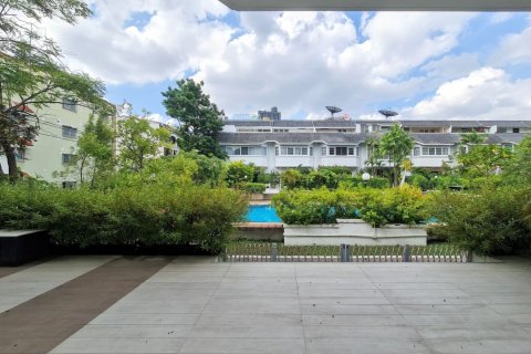 Townhouse in Khlong Toei, Bangkok, Thailand 3 bedrooms № 123884 - photo 16