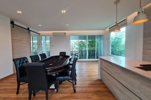 Townhouse in Khlong Toei, Bangkok, Thailand 3 bedrooms № 123884 - photo 14