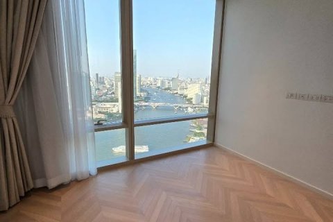 Condo in Sathon, Bangkok, Thailand, 2 bedrooms № 123881 - photo 21