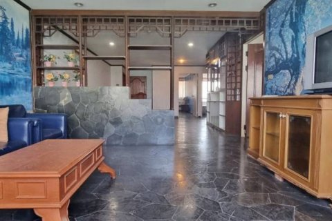 Кондоминиум с 3 спальнями в Банг Ламунге, Таиланд № 104149 - фото 2