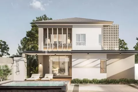 House in Kathu, Thailand 4 bedrooms № 131343 - photo 1