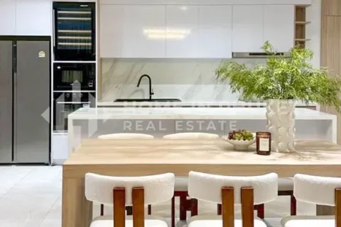 House in Kathu, Thailand 4 bedrooms № 131344 - photo 7