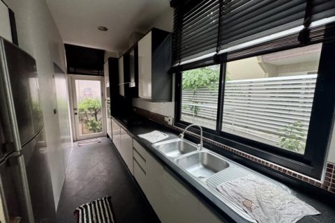 Дом в Бангкоке, Таиланд с 4 спальнями  № 108666 - фото 13