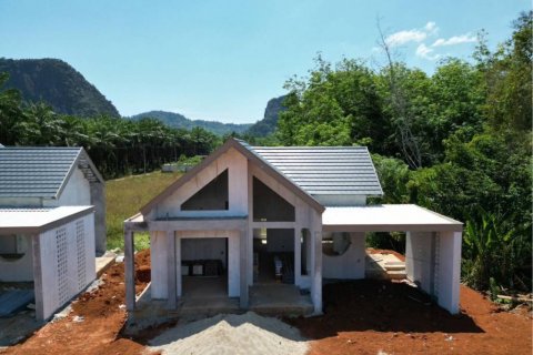 Villa in Ao Nang, Thailand 3 bedrooms № 126018 - photo 1