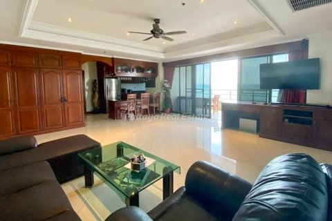 Condo in Bang Lamung, Thailand, 2 bedrooms № 125720 - photo 6