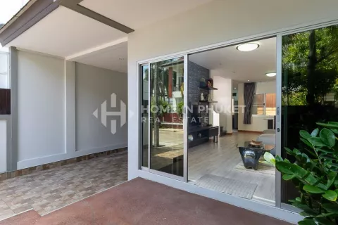 House in Phuket, Thailand 3 bedrooms № 131579 - photo 20