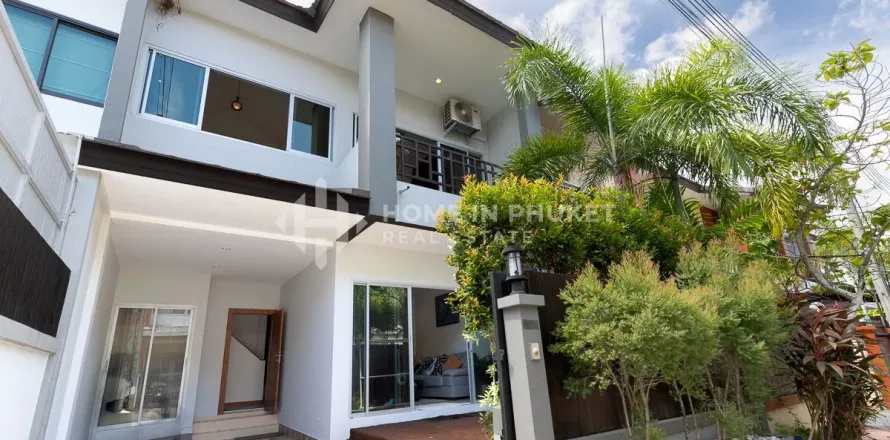 House in Phuket, Thailand 3 bedrooms № 131579