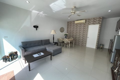 Condo à Hua Hin, Thaïlande, 2 chambres  № 125370 - photo 2