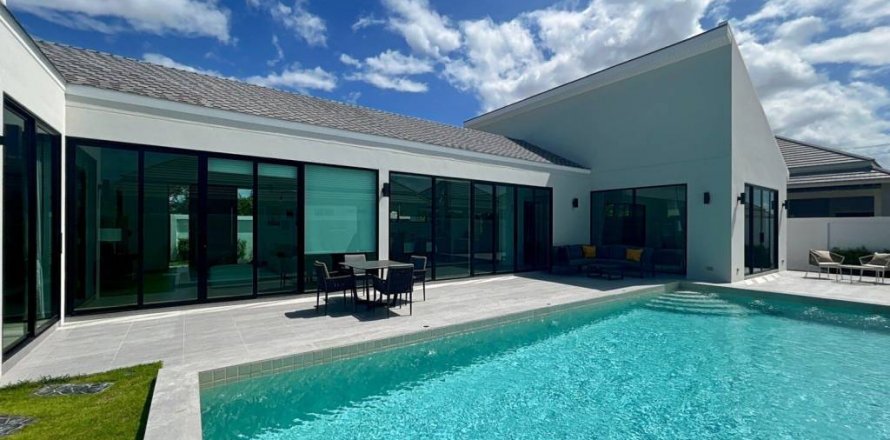 Villa à Hua Hin, Thaïlande 3 chambres № 104338