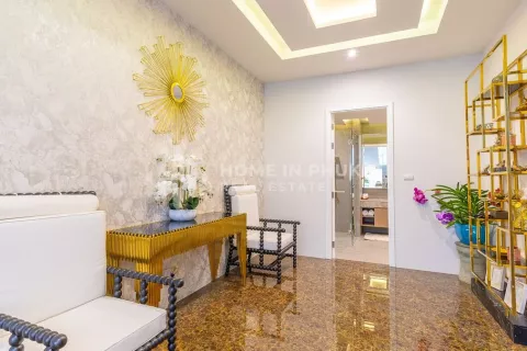 House in Phuket, Thailand 6 bedrooms № 130988 - photo 27